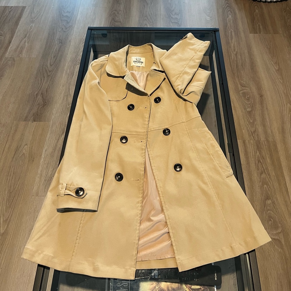 Girl’s coat